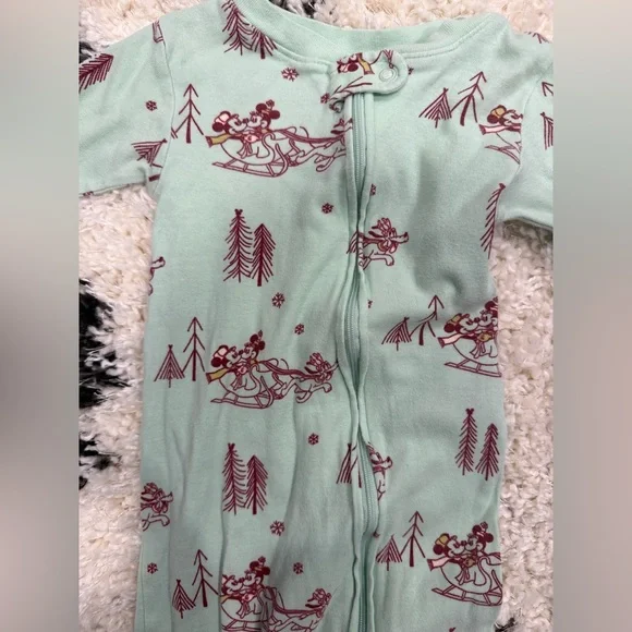 Disney Mickey and Minnie Mouse Winter Sleigh Ride Footie Pajamas-3T - Picture 2 of 4